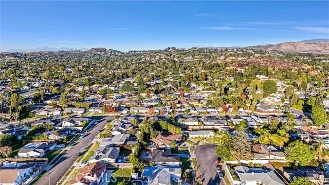 12821 Del Rey Drive, Santa Ana Ca 92705 | Detached 36