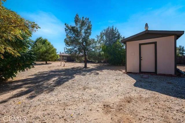 17391 Poplar Street, Hesperia Ca 92345 | Detached 28