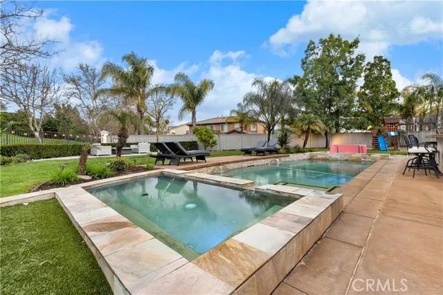 32783 Bijan Court, Temecula CA 92592 | Detached 12