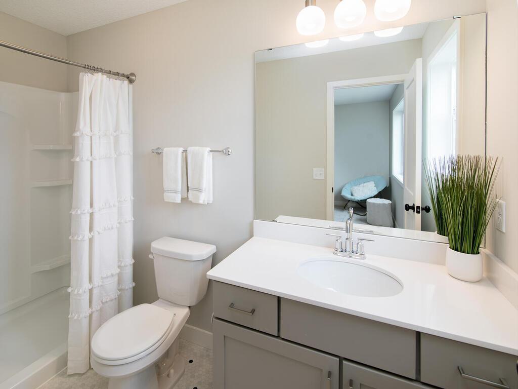  , Shakopee, Scott County, Minnesota 55379, USA  | 7667 Waverly Ave Shakopee MN 55379 USA-022-020-Private Bathroom-MLS_Size.jpg