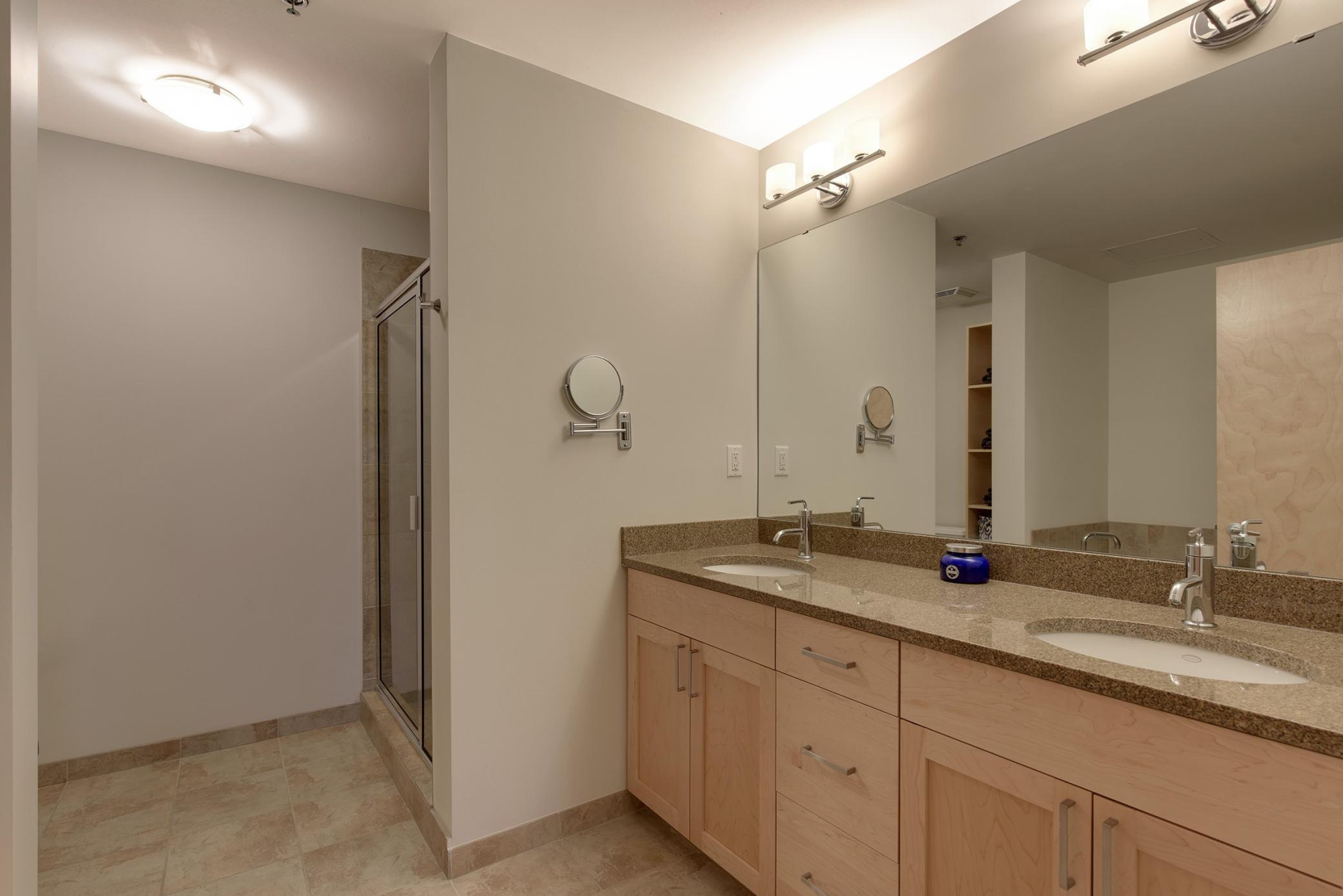  , Minneapolis, Hennepin County, Minnesota 55415, USA  | Condo 35