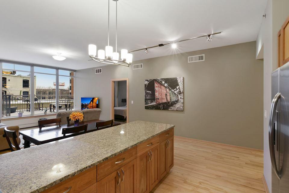  , Minneapolis, Hennepin County, Minnesota 55415, USA  | Condo 4